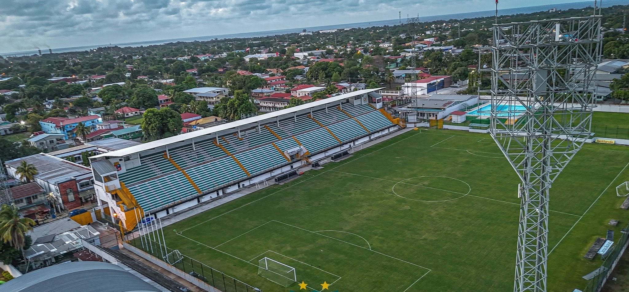 Estadio y ambiente de Club Deportivo Platense
